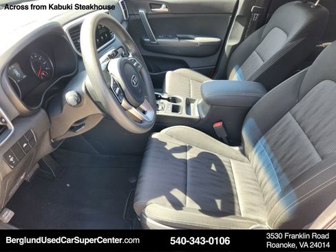 Used 2021 Kia Sportage LX FWD image 11