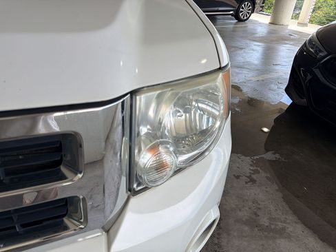Used 2012 Ford Escape XLS FWD image 9
