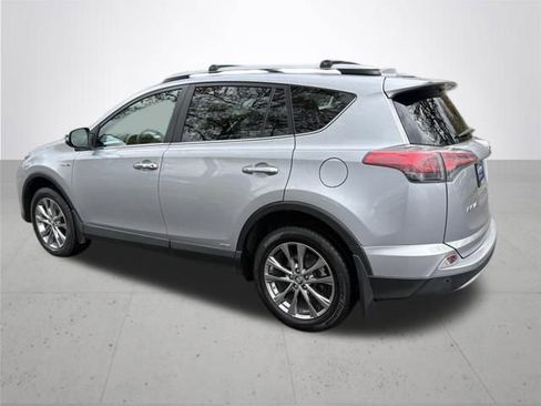 Used 2018 Toyota RAV4 Limited w/ Advanced Technology Package AWD/4WD image 8