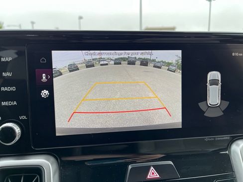 Used 2022 Kia Sorento S w/ Panoramic Sunroof Package FWD image 26