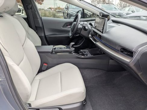 Used 2023 Toyota Prius Limited image 33