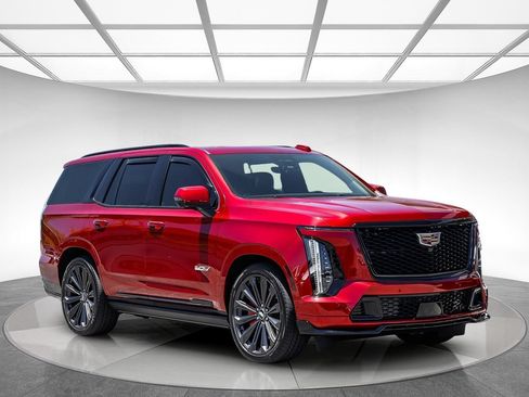 Used 2025 Cadillac Escalade V AWD/4WD image 6