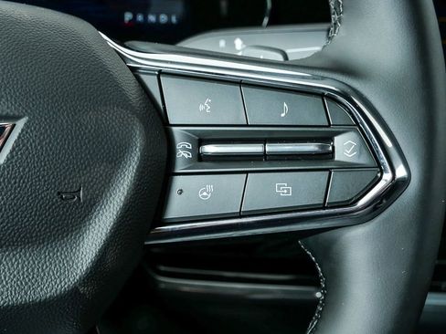 New 2026 Chevrolet Equinox LT image 11