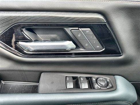 New 2026 GMC Yukon AT4 w/ AT4 Premium Plus Package image 22