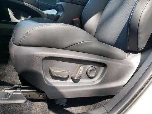 New 2026 Subaru Uncharted AWD image 16