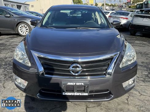 Used 2013 Nissan Altima 2.5 SL w/ Technology Pkg image 2