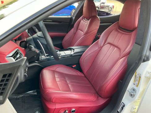 Used 2022 Maserati Ghibli Modena Q4 image 19