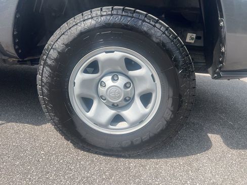 Used 2023 Toyota Tacoma SR AWD/4WD image 20