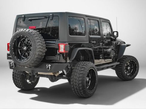Used 2011 Jeep Wrangler Unlimited Sport AWD/4WD image 5