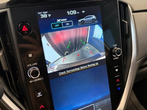 Used 2024 Subaru Crosstrek 2.0i Premium image 12