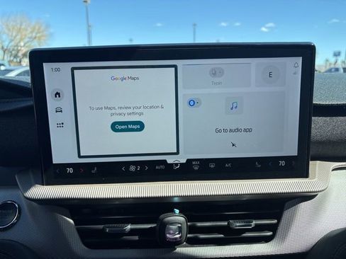 Used 2025 Ford Explorer Active image 8