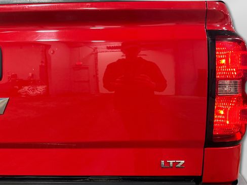 Used 2015 Chevrolet Silverado 3500 LTZ w/ Duramax Plus Package image 46