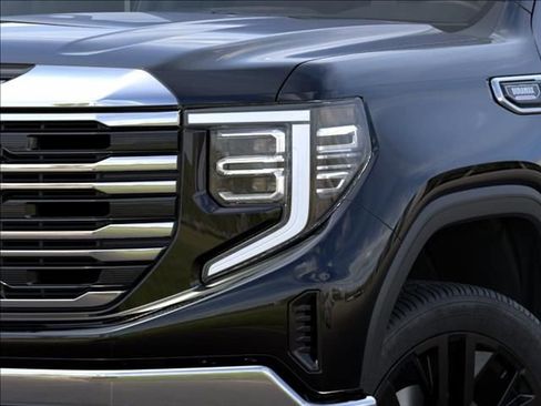 New 2026 GMC Sierra 1500 SLT w/ SLT Convenience Package AWD/4WD image 12