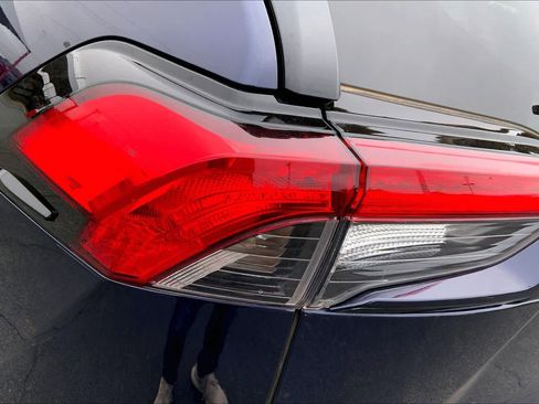 Used 2023 Toyota RAV4 XLE Premium FWD image 29