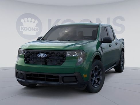 New 2025 Ford Maverick XLT w/ Equipment Group 301A image 2