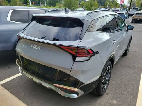 Certified 2023 Kia Sportage SX FWD image 4