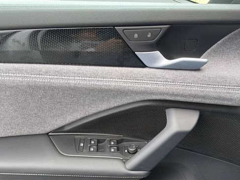 New 2026 Volkswagen Tiguan S FWD image 22