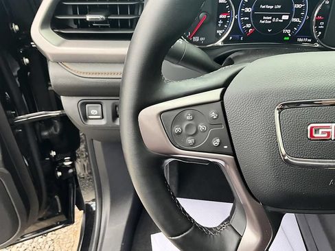 Used 2023 GMC Acadia AT4 w/ Technology Package AWD/4WD image 34