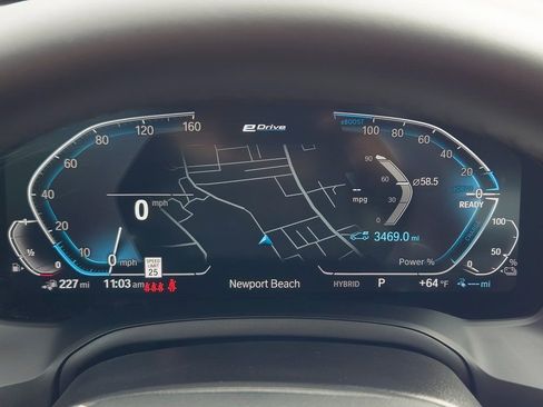 Used 2022 BMW 330e w/ Driving Assistance Package image 18