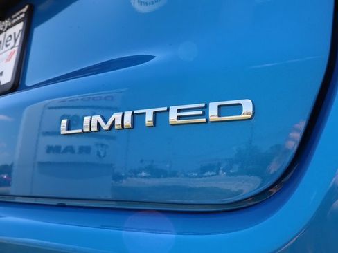 New 2025 Jeep Compass Limited image 31