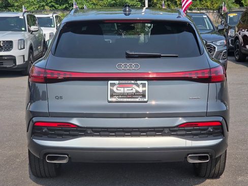 Used 2025 Audi Q5 Premium Plus AWD/4WD image 5