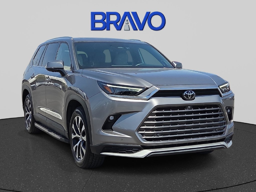 Used 2025 Toyota Grand Highlander AWD Hybrid image 6