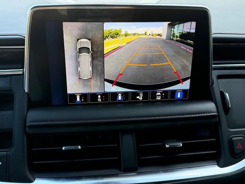 Used 2023 Chevrolet Suburban RST w/ Luxury Package AWD/4WD image 28