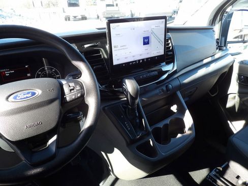 Used 2024 Ford Transit 350 XLT image 13