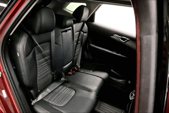 Used 2025 Kia Sportage SX FWD image 26