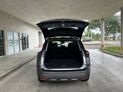Used 2026 Nissan Rogue SL FWD image 33