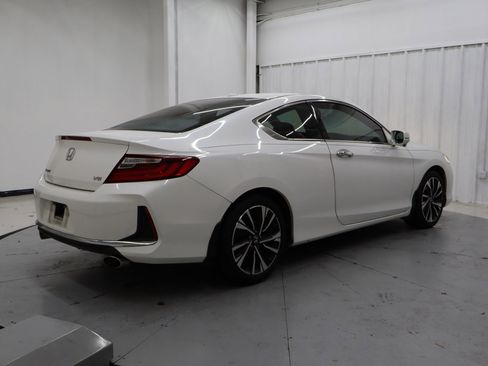 Used 2017 Honda Accord EX-L image 4