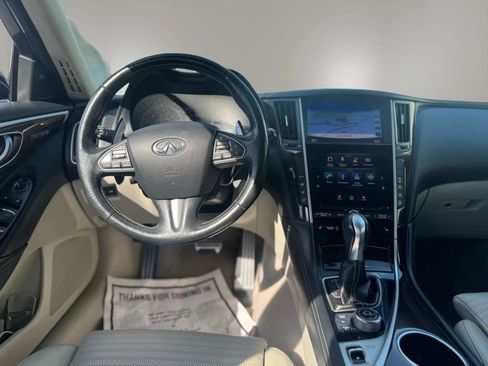 Used 2015 INFINITI Q50 Sport w/ Technology Package image 12