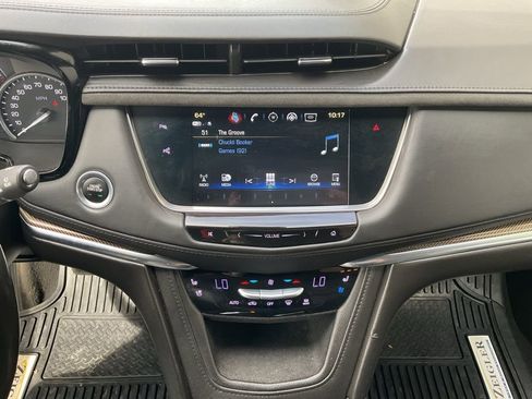 Used 2019 Cadillac XT5 Platinum image 16