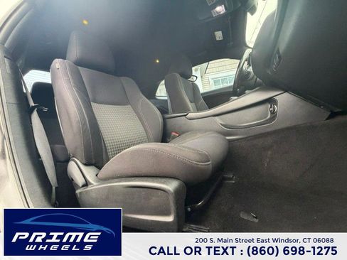 Used 2015 Dodge Challenger SXT w/ Super Sport Group (SS/T) RWD image 13