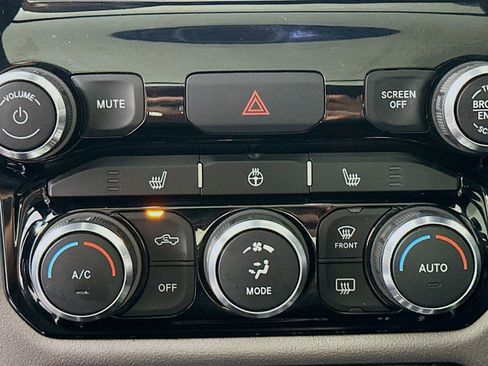 Used 2019 RAM 1500 Big Horn AWD/4WD image 21