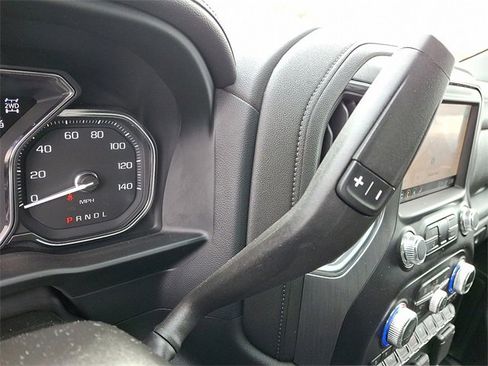 Certified 2023 GMC Sierra 2500 Denali w/ Denali Ultimate Package image 15