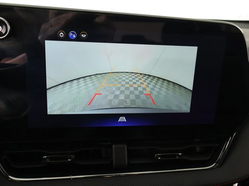 Used 2026 Chevrolet Equinox RS FWD image 6