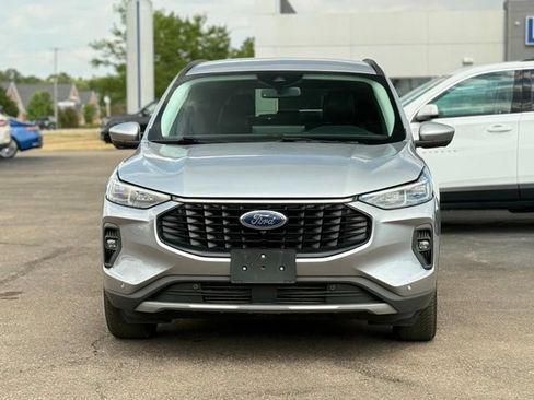 Used 2024 Ford Escape Platinum AWD/4WD image 29