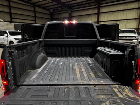 Used 2020 Ford F150 Raptor w/ Equipment Group 802A Luxury image 17