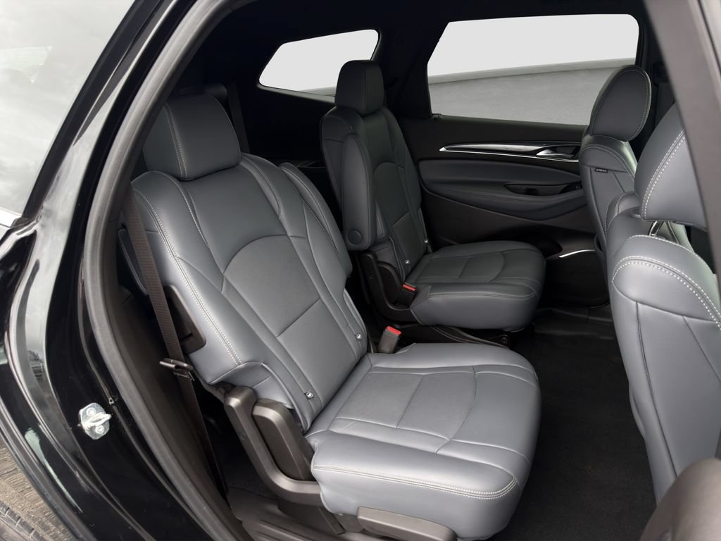 Used 2023 Buick Enclave Essence w/ Sport Touring Edition FWD image 19