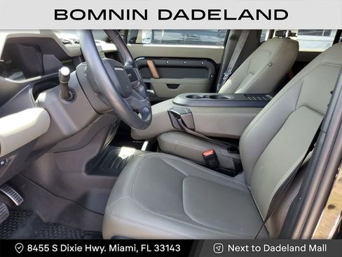 Used 2023 Land Rover Defender 110 X image 16