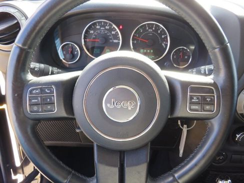 Used 2017 Jeep Wrangler Sport w/ Quick Order Package 24S image 10