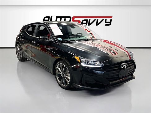 Used 2019 Hyundai Veloster 2.0 Premium image 1