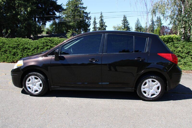 Used 2011 Nissan Versa 1.8 S w/ Plus Pkg FWD image 12