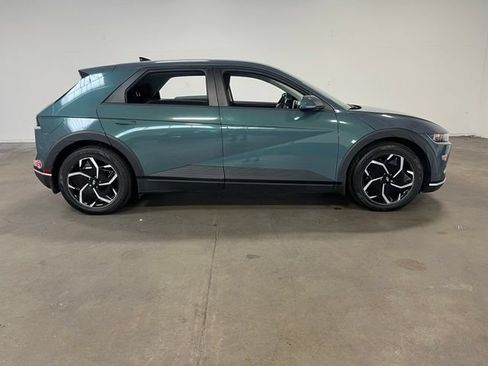 Used 2024 Hyundai Ioniq 5 SE RWD image 2