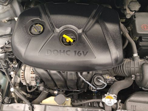 Used 2016 Hyundai Elantra SE w/ Option Group 02 image 30