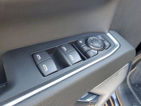 New 2026 GMC Sierra 3500 Denali w/ Denali Reserve Package image 9