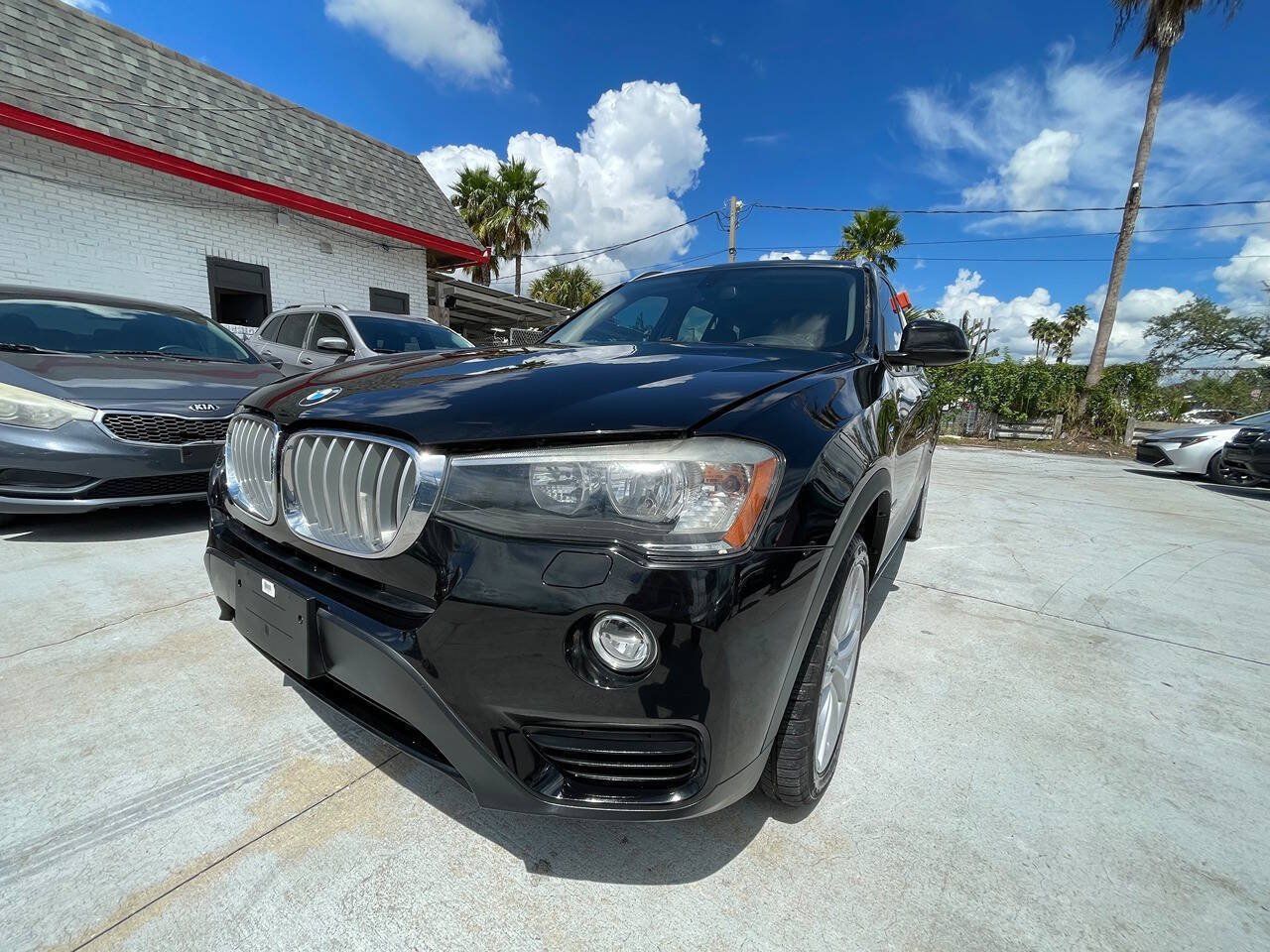 Used 2017 BMW X3 sDrive28i RWD image 9