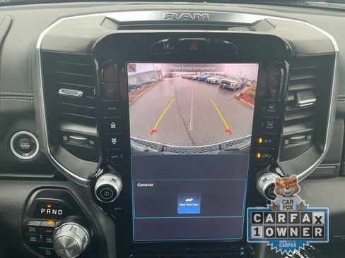 Used 2025 RAM 1500 Laramie image 19