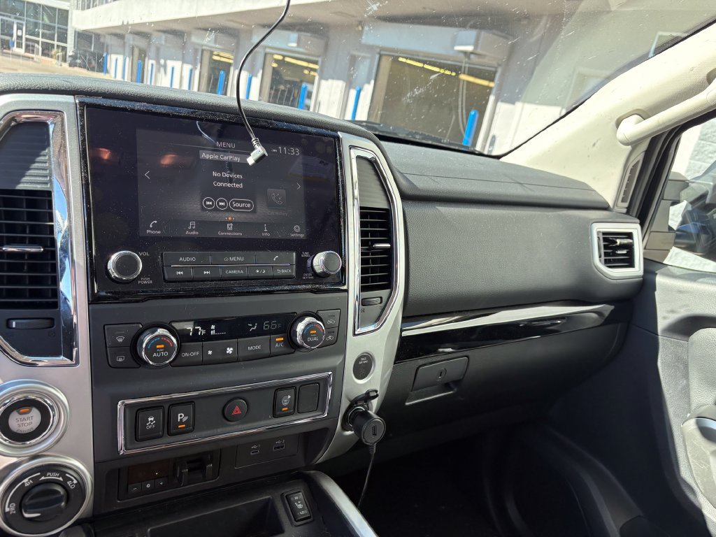 Used 2024 Nissan Titan SV w/ SV Convenience Package AWD/4WD image 21